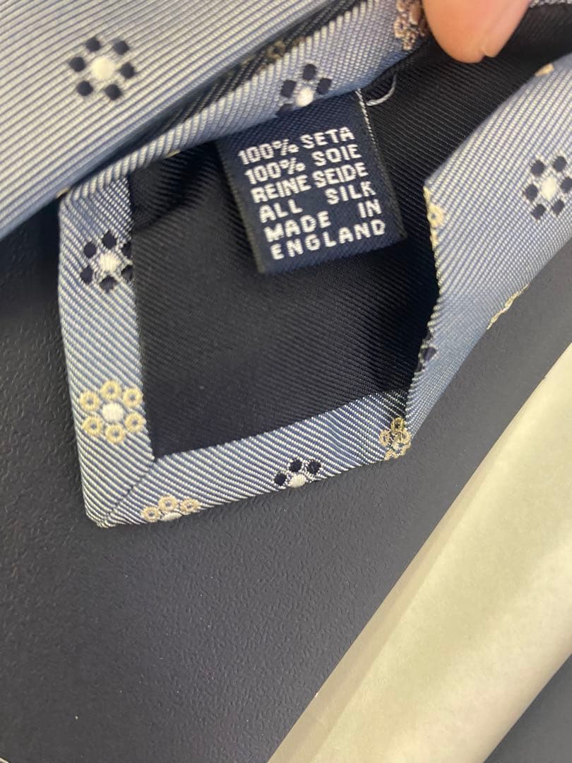 ドレイクス DRAKES 花柄 シルクネクタイ 伊勢丹