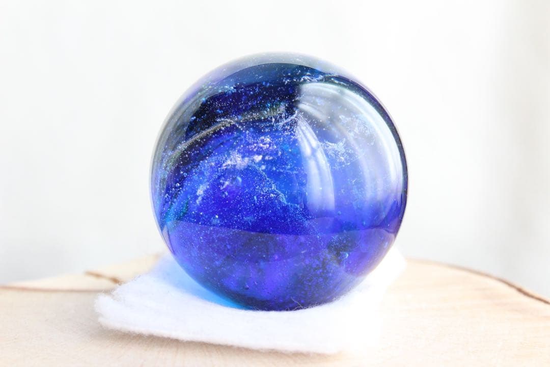 シエラネバダ産アンダラクリスタル　スフィア　マルチカラー（ブルー系）