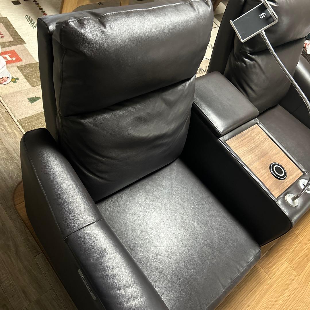 ニトリ　リクライニングソファ　2人用