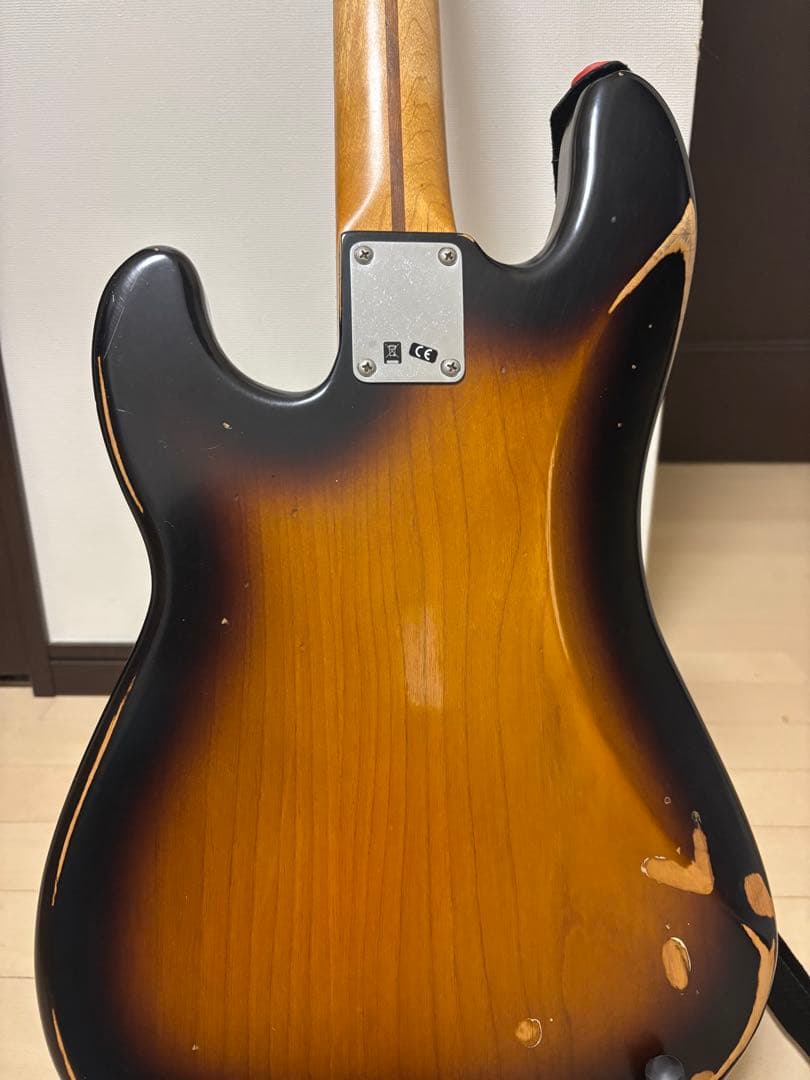ベース Fender Road Worn 50s Precision Bass