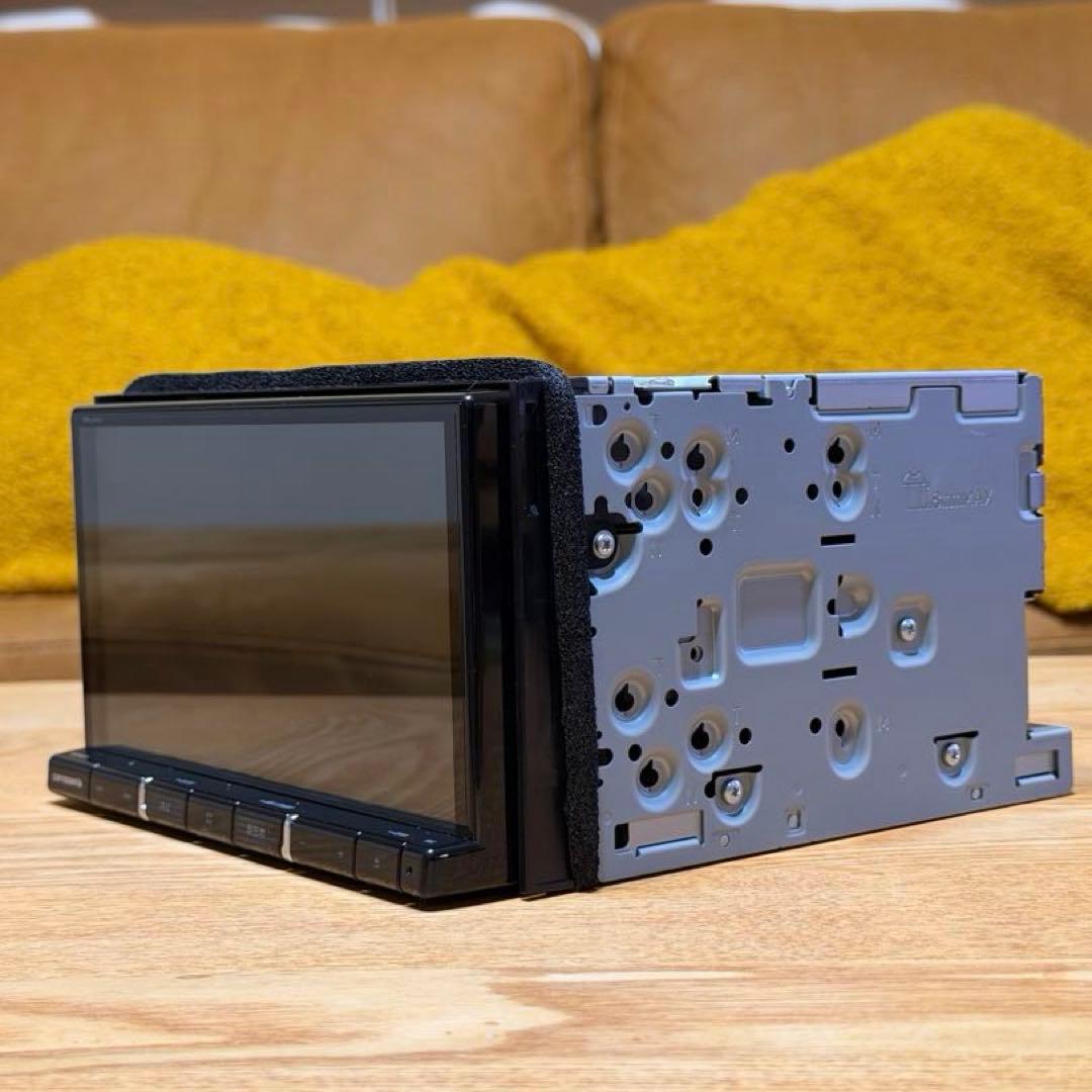 パイオニア カロッツエリア 楽ナビ AVIC-RZ711 -E カーナビ