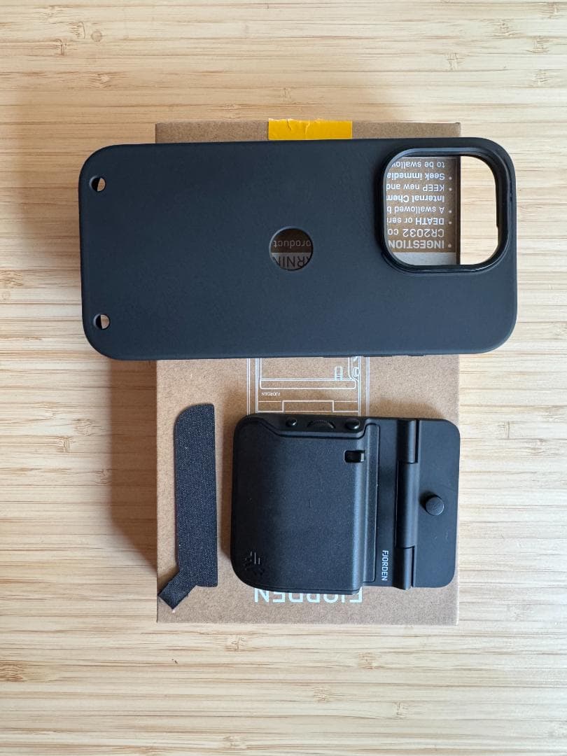 FJORDEN iPhoneケースとマウントセット