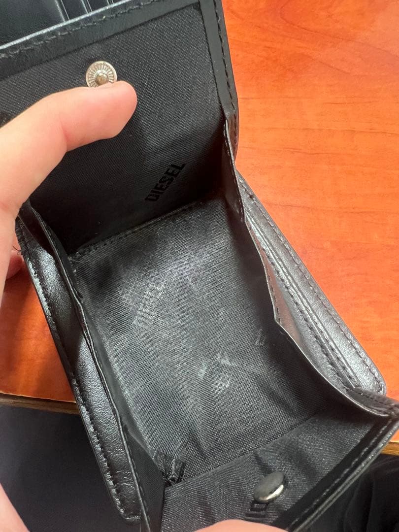 diesel二つ折り財布