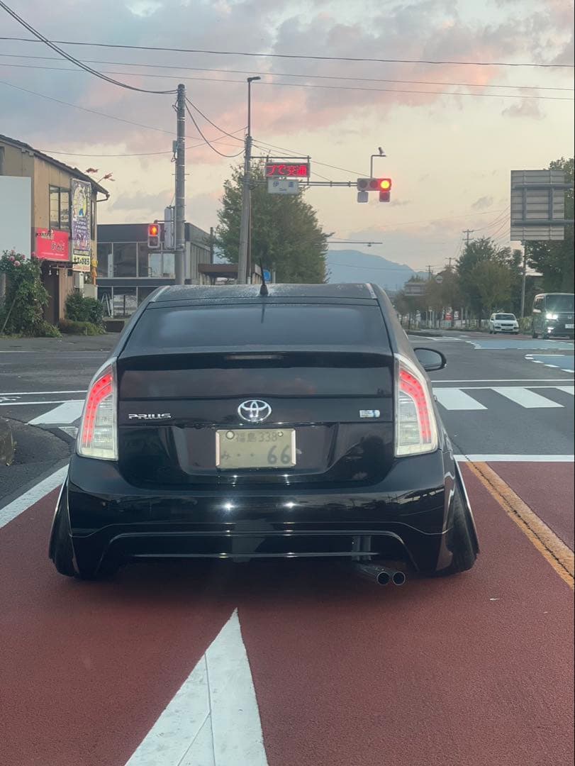 (最終値下げ‼️)ステンレス デュアルマフラー 出口 汎用