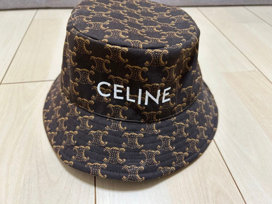 【最終値下げ！】セリーヌ　トリオンフ　バケットハット