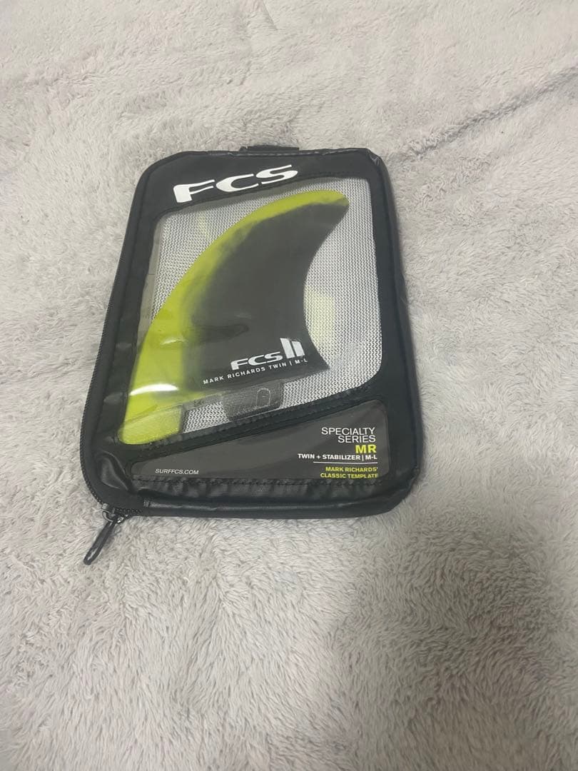 FCS II MR トライフィン ブラック/イエロー 新品未使用品です