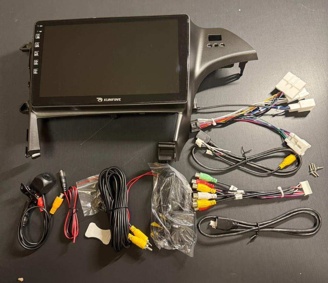 プリウス30　カーナビ　androidナビ　アンドロイドナビ　バックカメラ