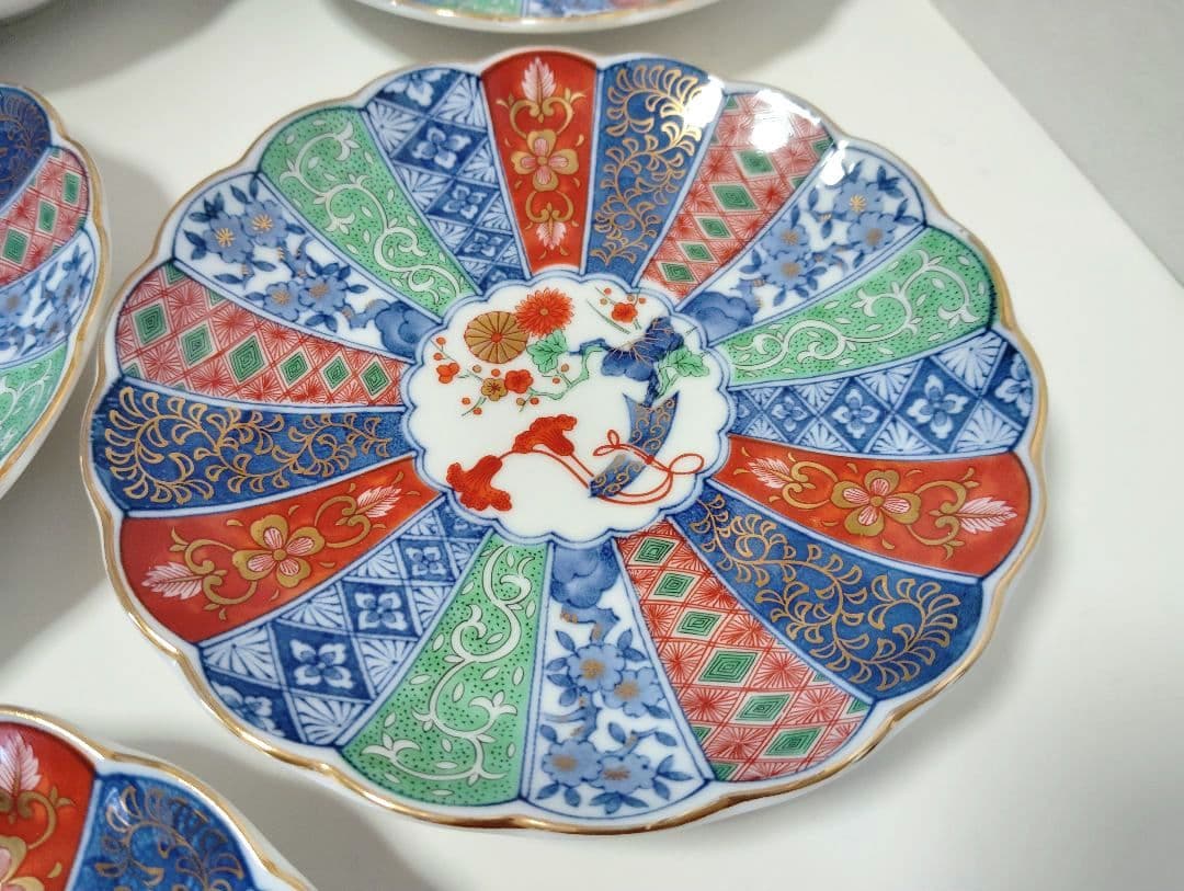 お正月　翔山窯　金彩古伊万里　菊割　輪花　銘々皿揃 5枚