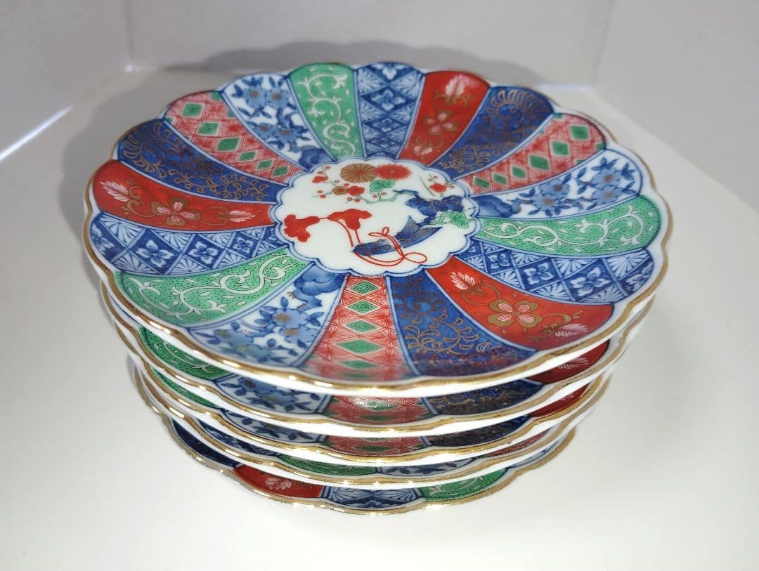 お正月　翔山窯　金彩古伊万里　菊割　輪花　銘々皿揃 5枚