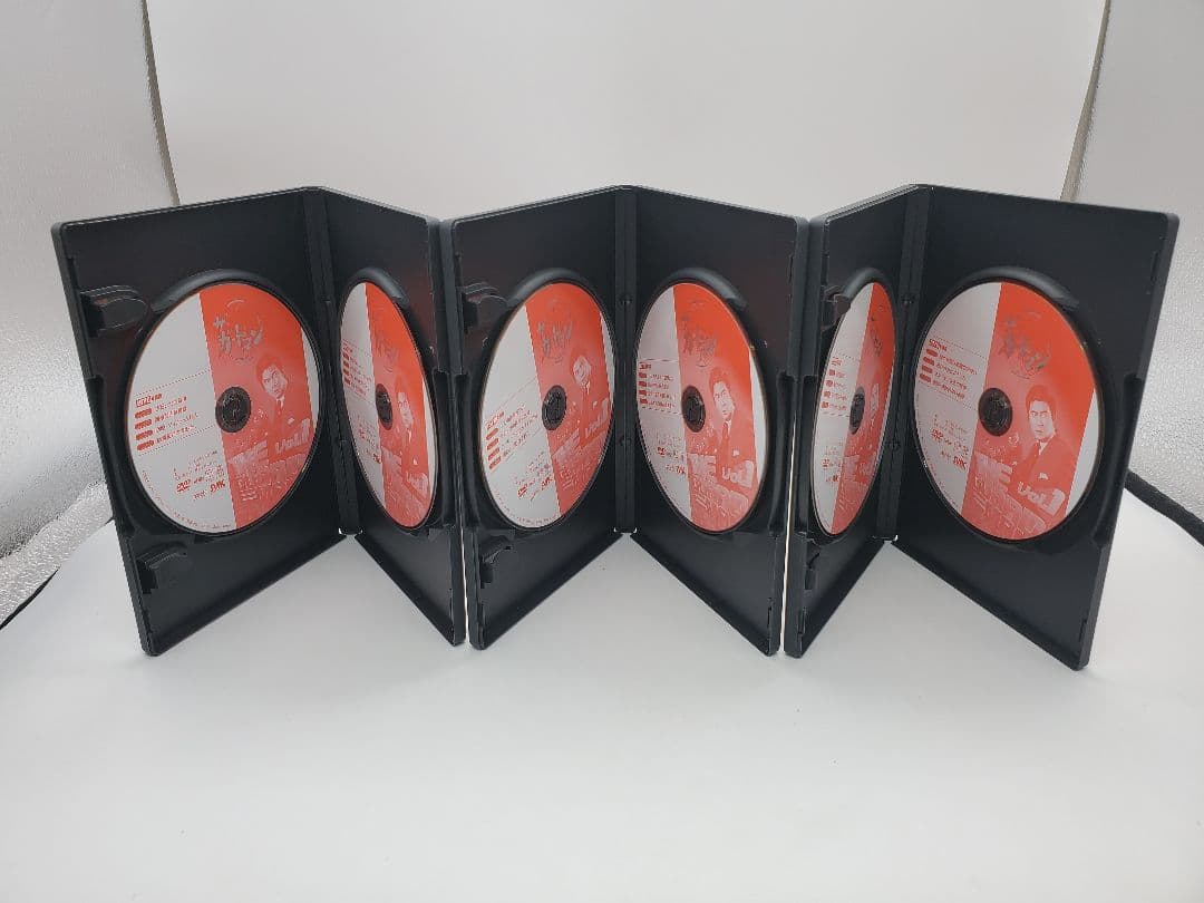 ザ・ガードマン 1970年度版 DVD-BOX 前編〈6枚組〉 宇津井健