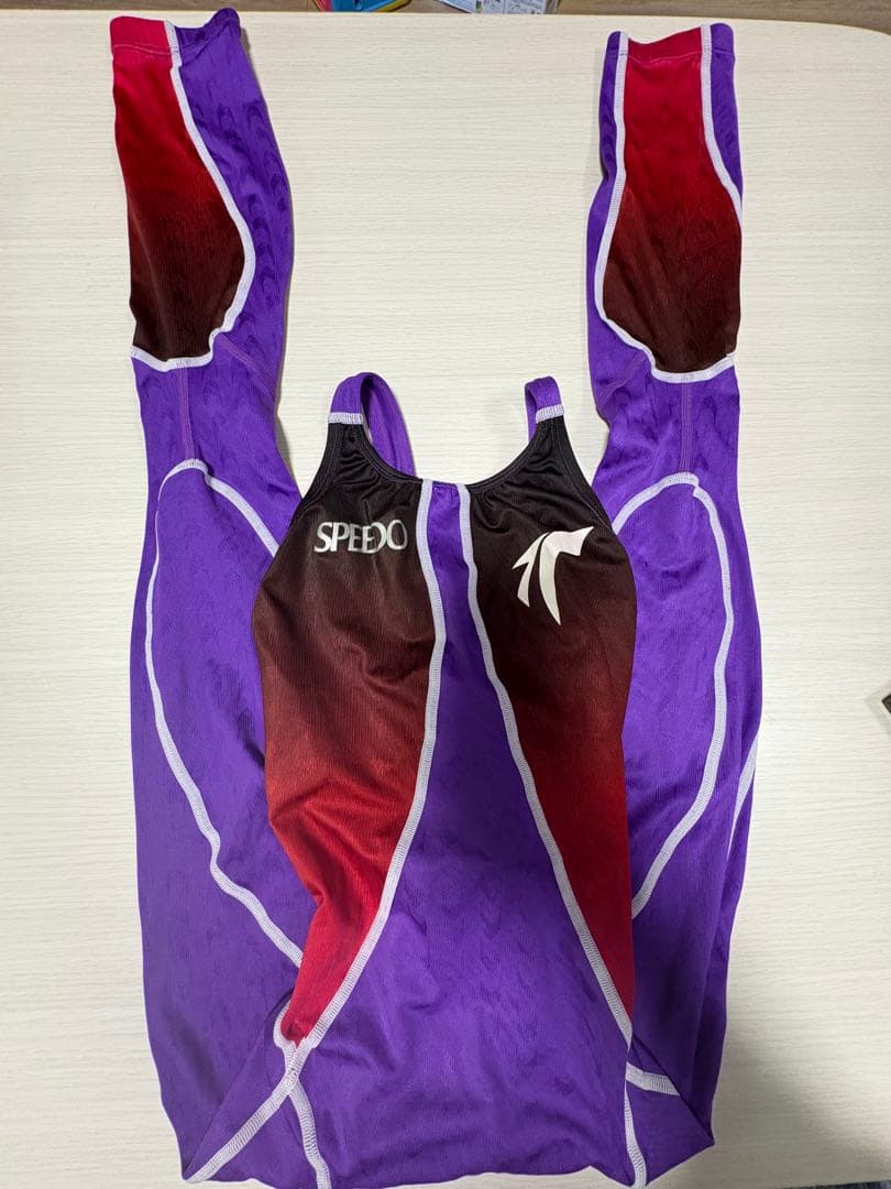 Y*i様 SPEEDO 競泳水着