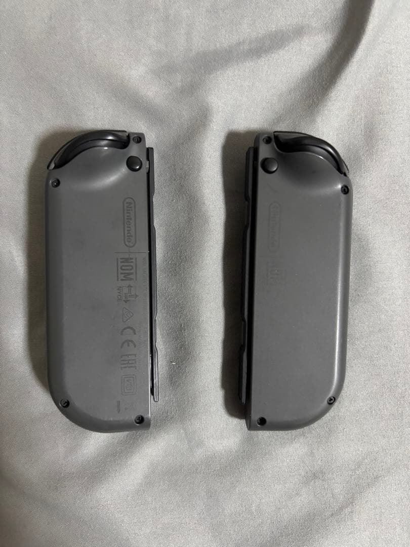 ユ*ン様 【純正・完品】Nintendo Switch グレー　※右Joy-Co