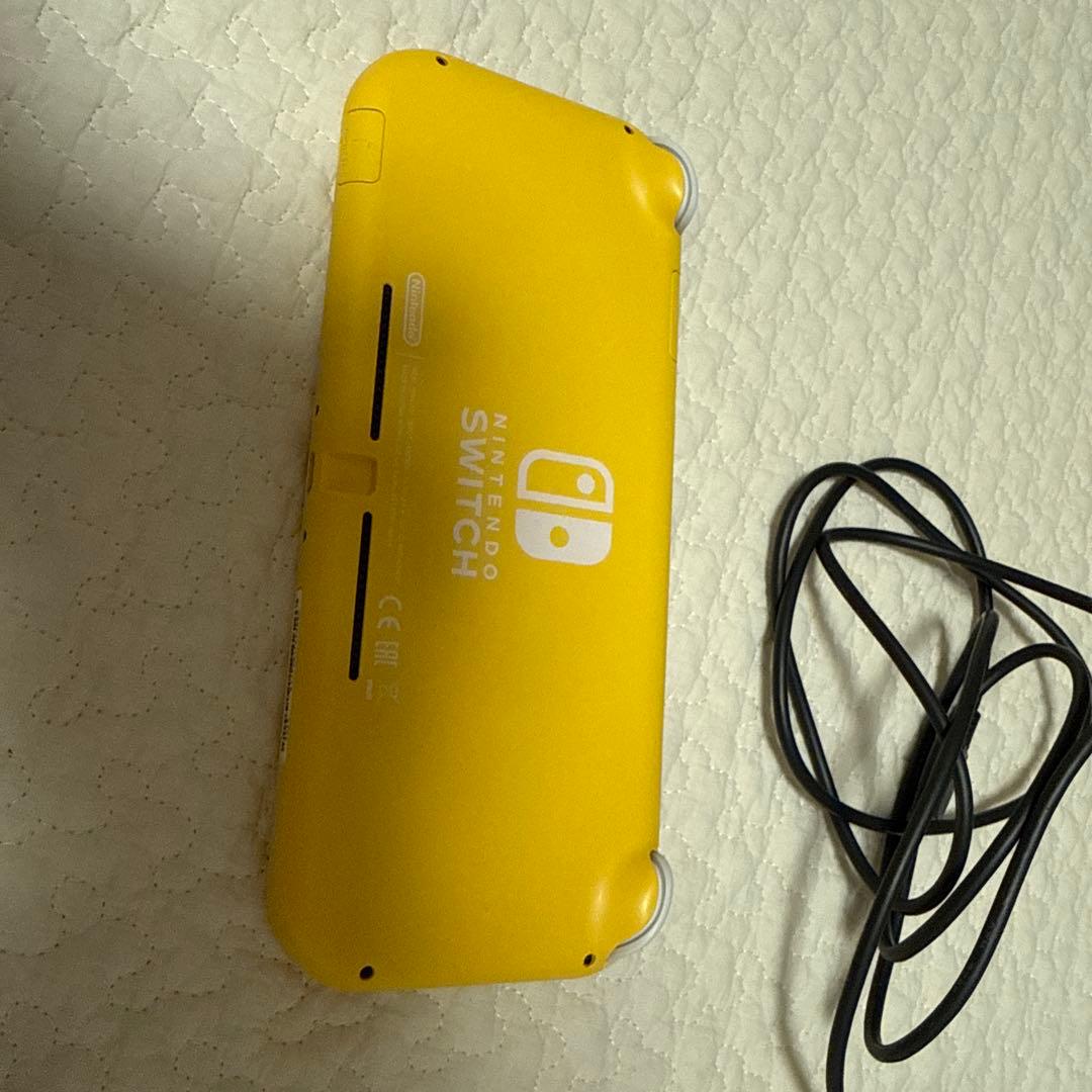 任天堂Switchライト　イエロー　動作良好
