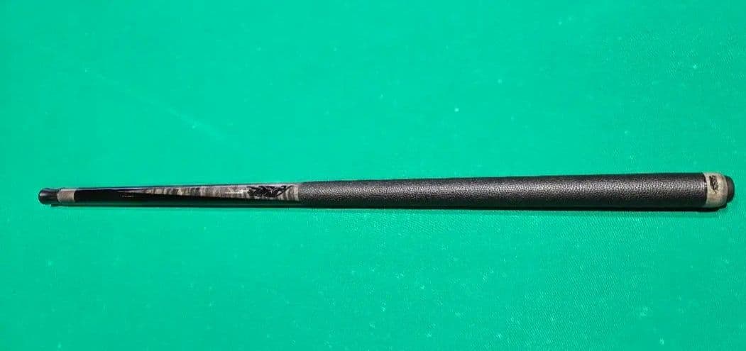 プレデター　ビリヤードキュー　Predator SP2　(バットのみ)