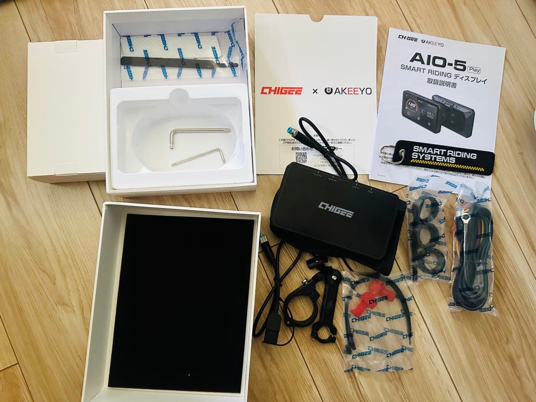 【未使用品】TANAX AIO-5 Play スマートライドモニター