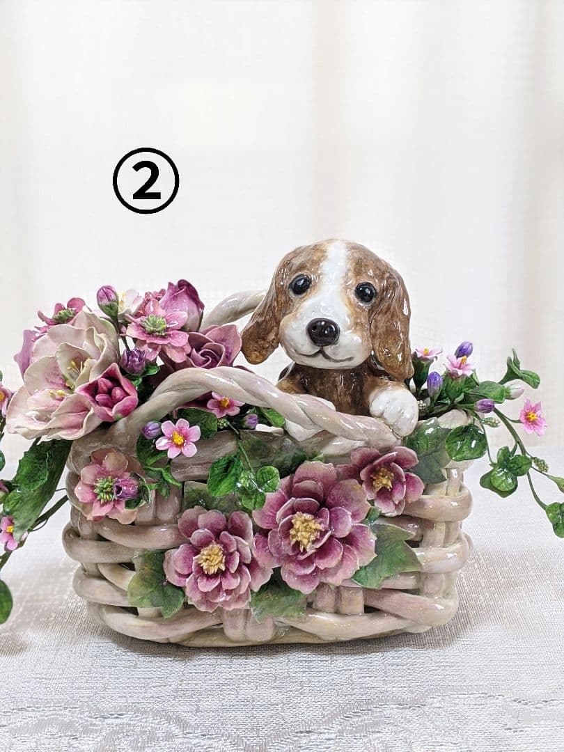 【ひろりん】クレイフラワー♥かごにお花とプードル♥ハンドメイド