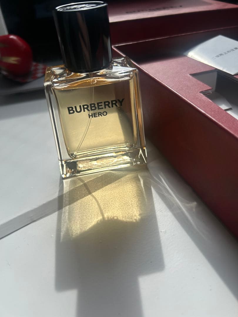 BURBERRY HERO 香水とシャワージェルセット