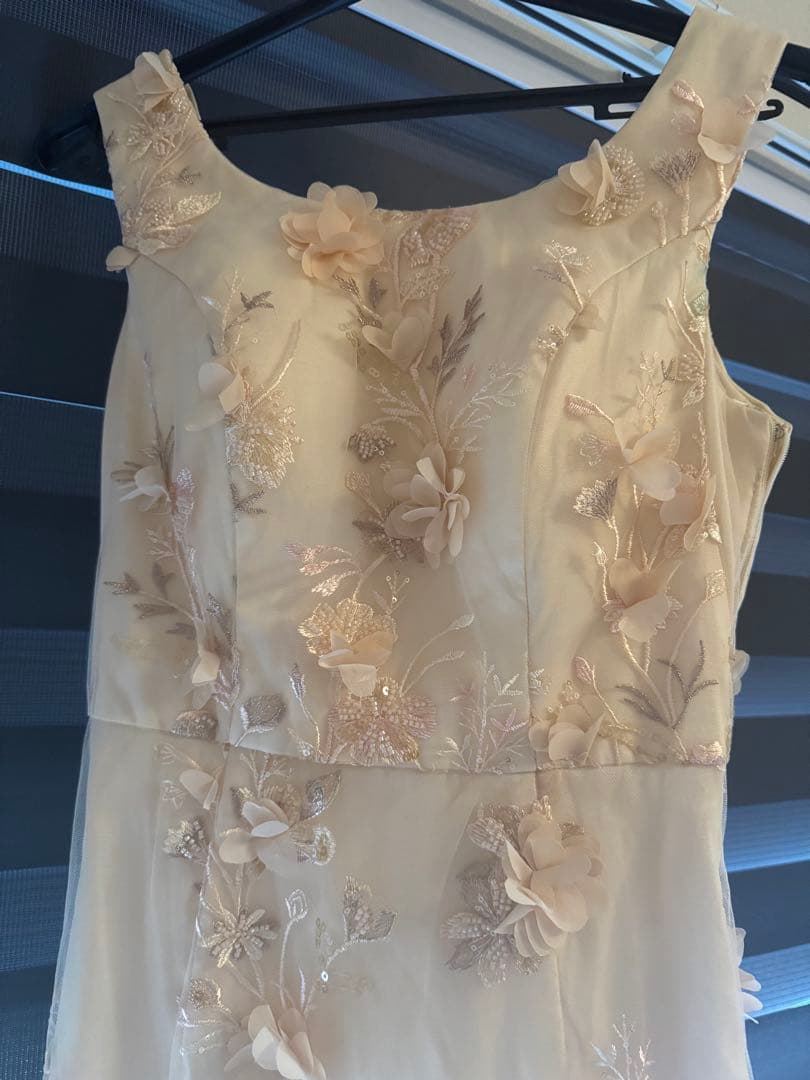 値下げ！【美品】シャンパンベージュ ナイトイベントドレス マーメイド 刺繍