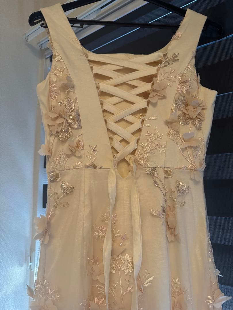 値下げ！【美品】シャンパンベージュ ナイトイベントドレス マーメイド 刺繍