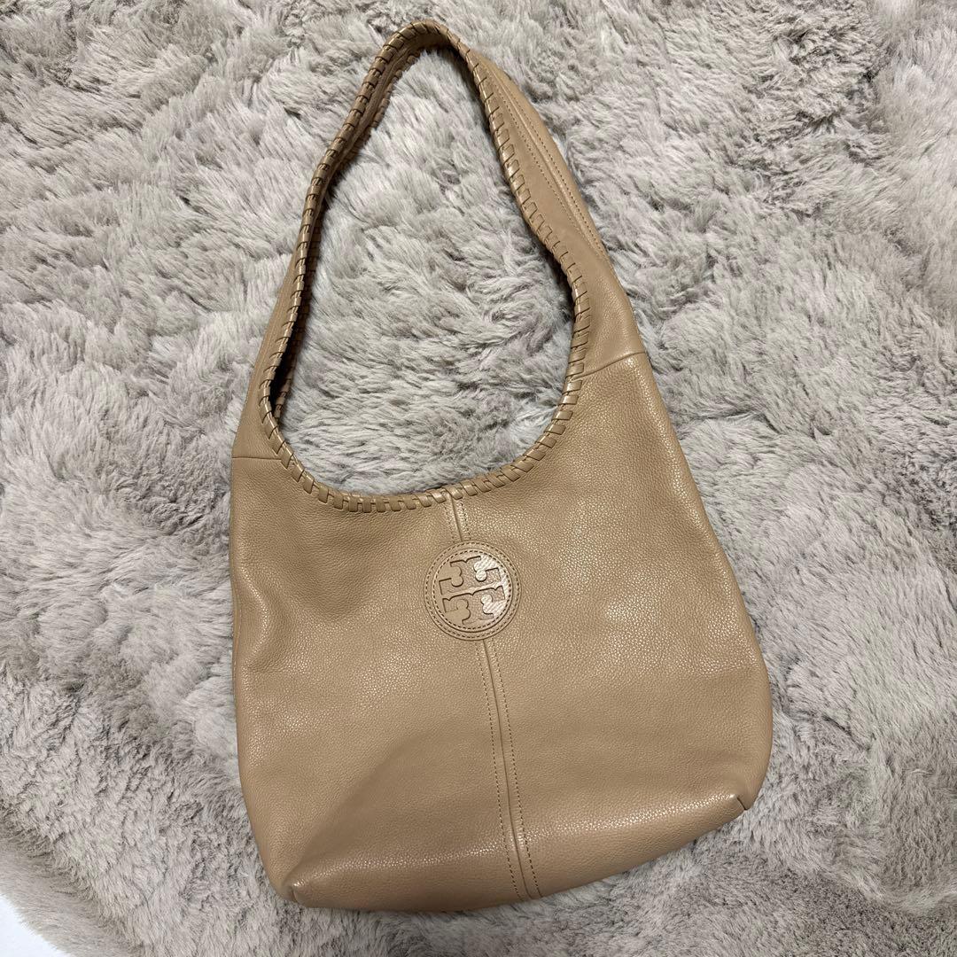 トリーバーチ マリオン ホーボーバッグ ロゴ レザー ベージュ