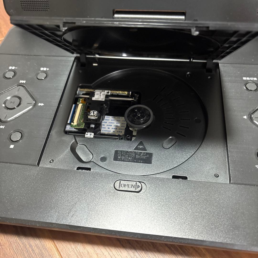 14インチ ポータブルBlu-ray/DVDプレーヤー