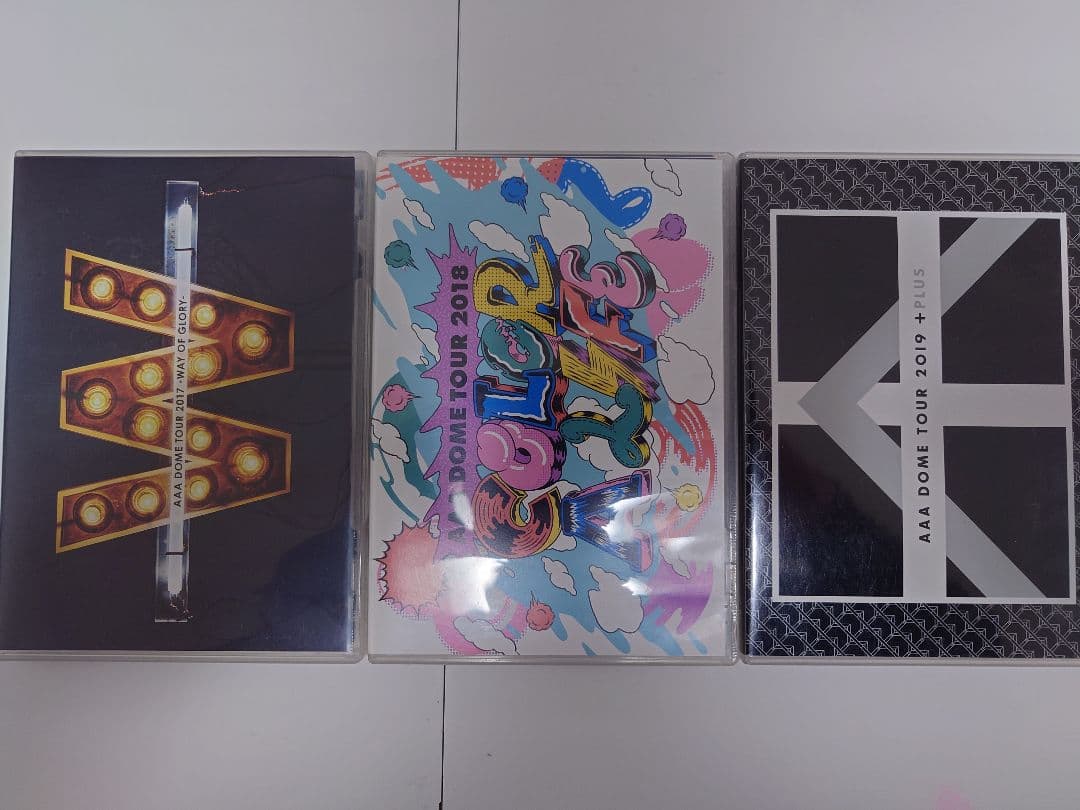 【りーお】☆豪華23点セット 美品 AAA LIVE DVDベストアルバム