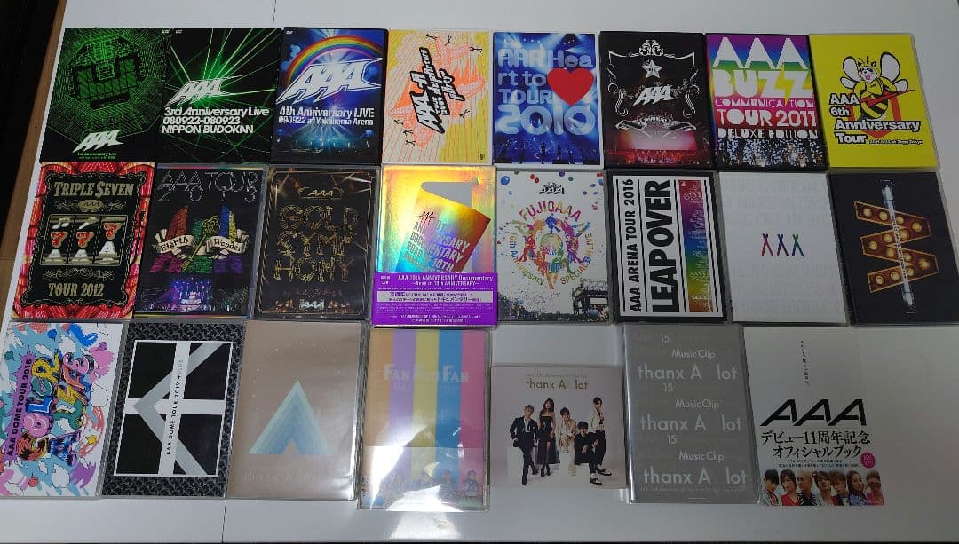 【りーお】☆豪華23点セット 美品 AAA LIVE DVDベストアルバム