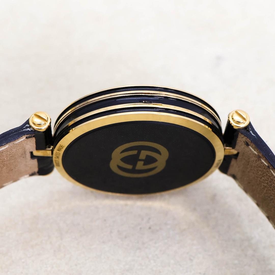 稼働 GUCCI 腕時計 サイドライン グラック ゴールド 外箱 2551