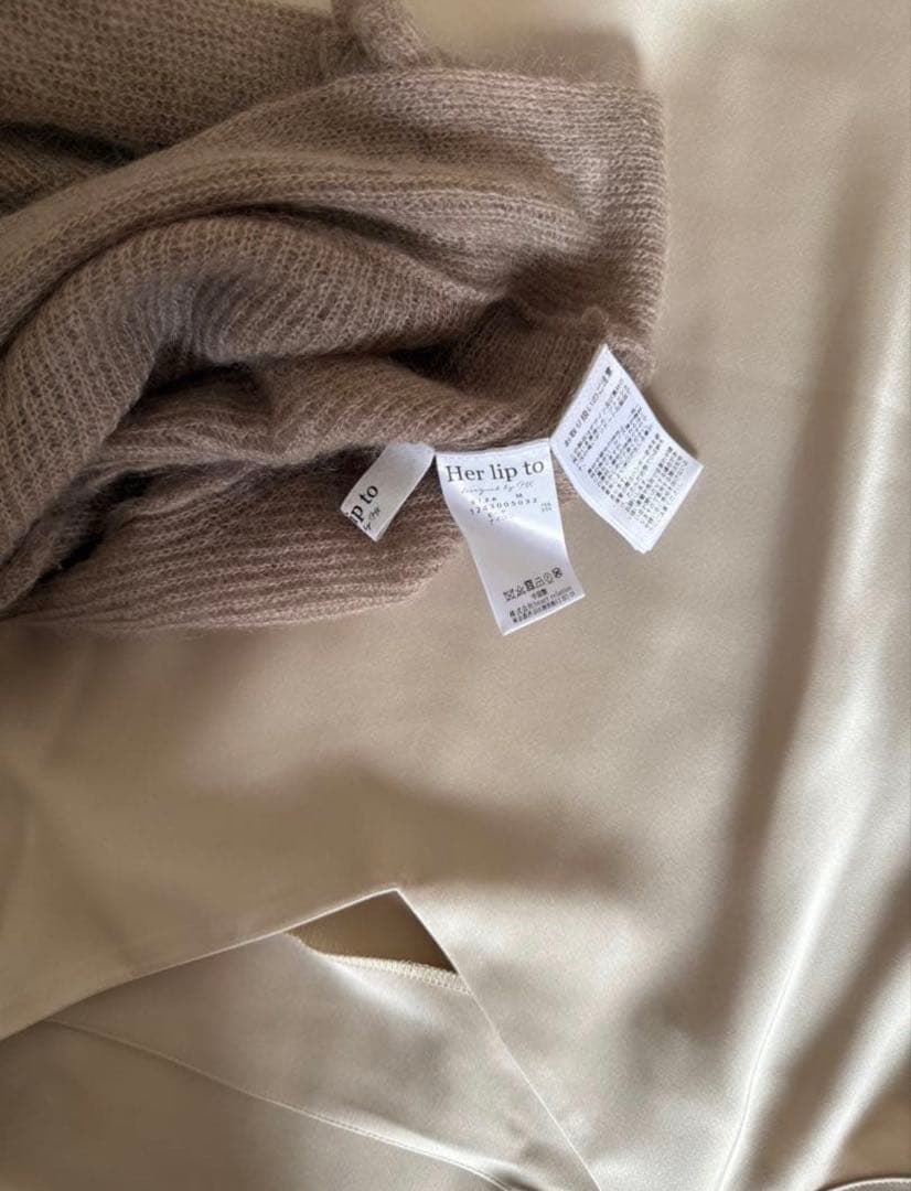 週末限定値下げherlipto Luxe Mohair & Satin Set