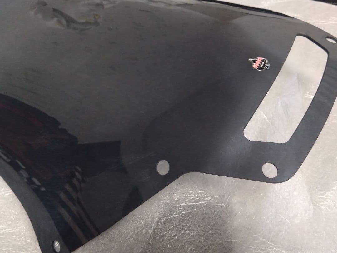 ローライダーST クロックワークス フレア ウインドシールド 10インチ