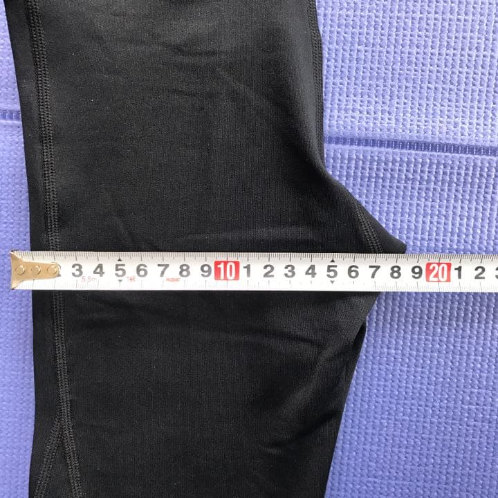 ★新品★ フィギュアスケートレギンス　カナダ6-8サイズ　パープル