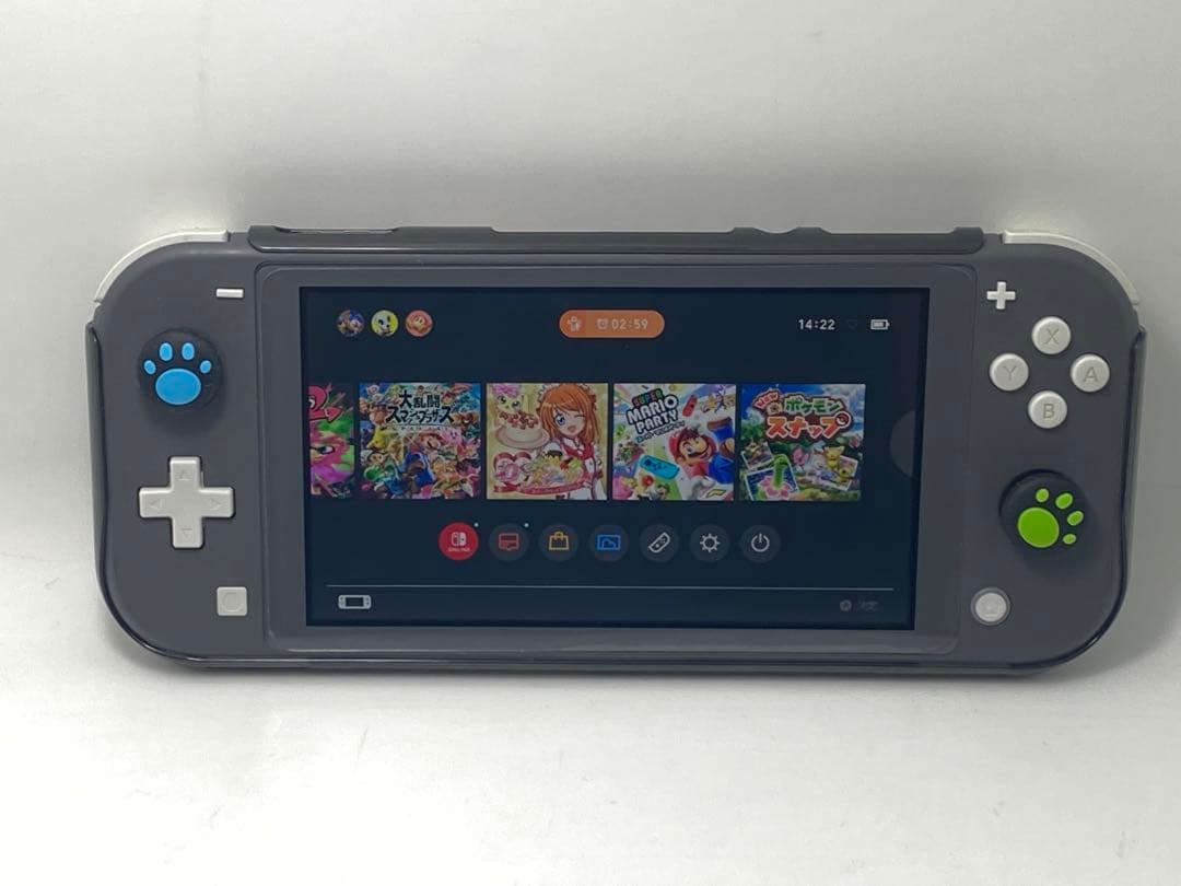 Nintendo Switch Lite Pikachuデザイン