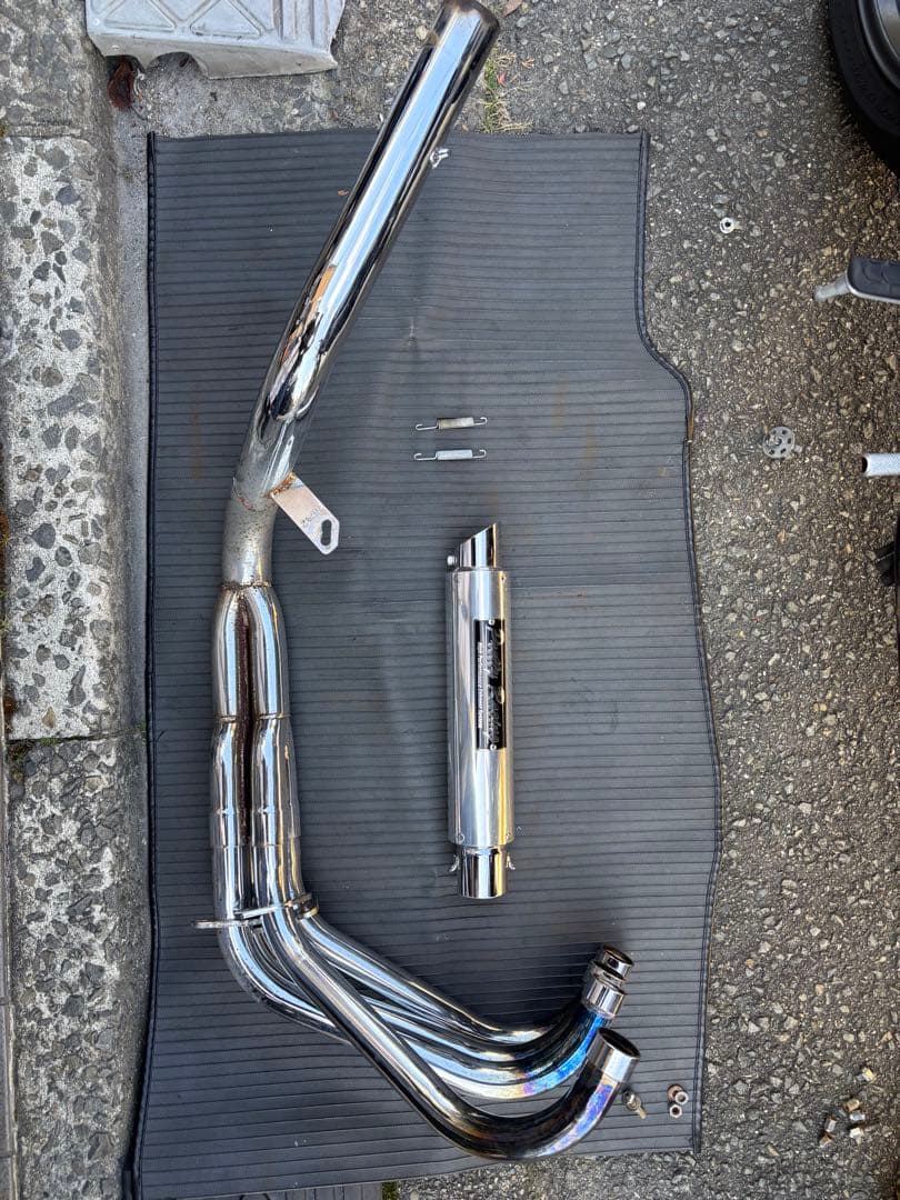 NC42専用ステンレスマフラー　プリティーレーシング　cb400sf cb400