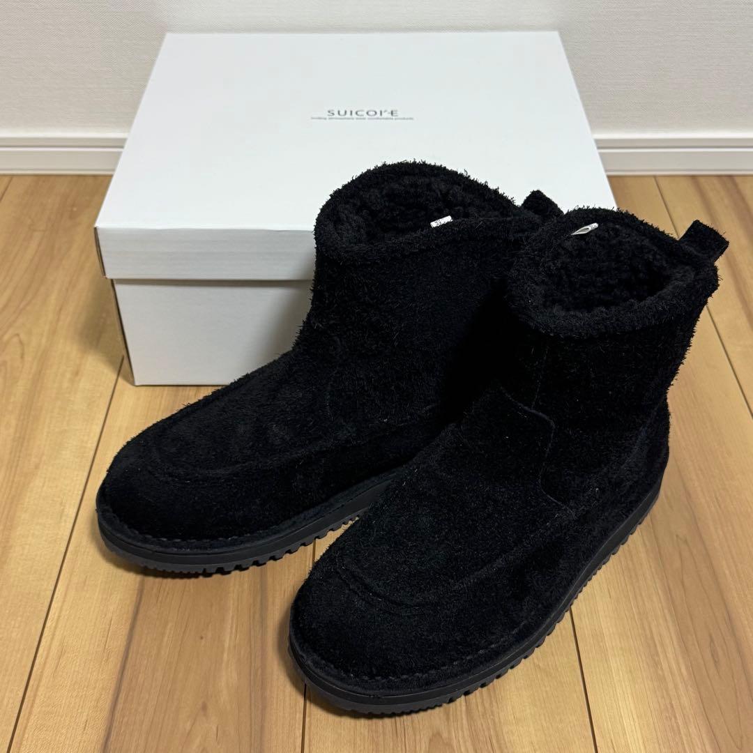 SUICOKE everyone ”RUSS\