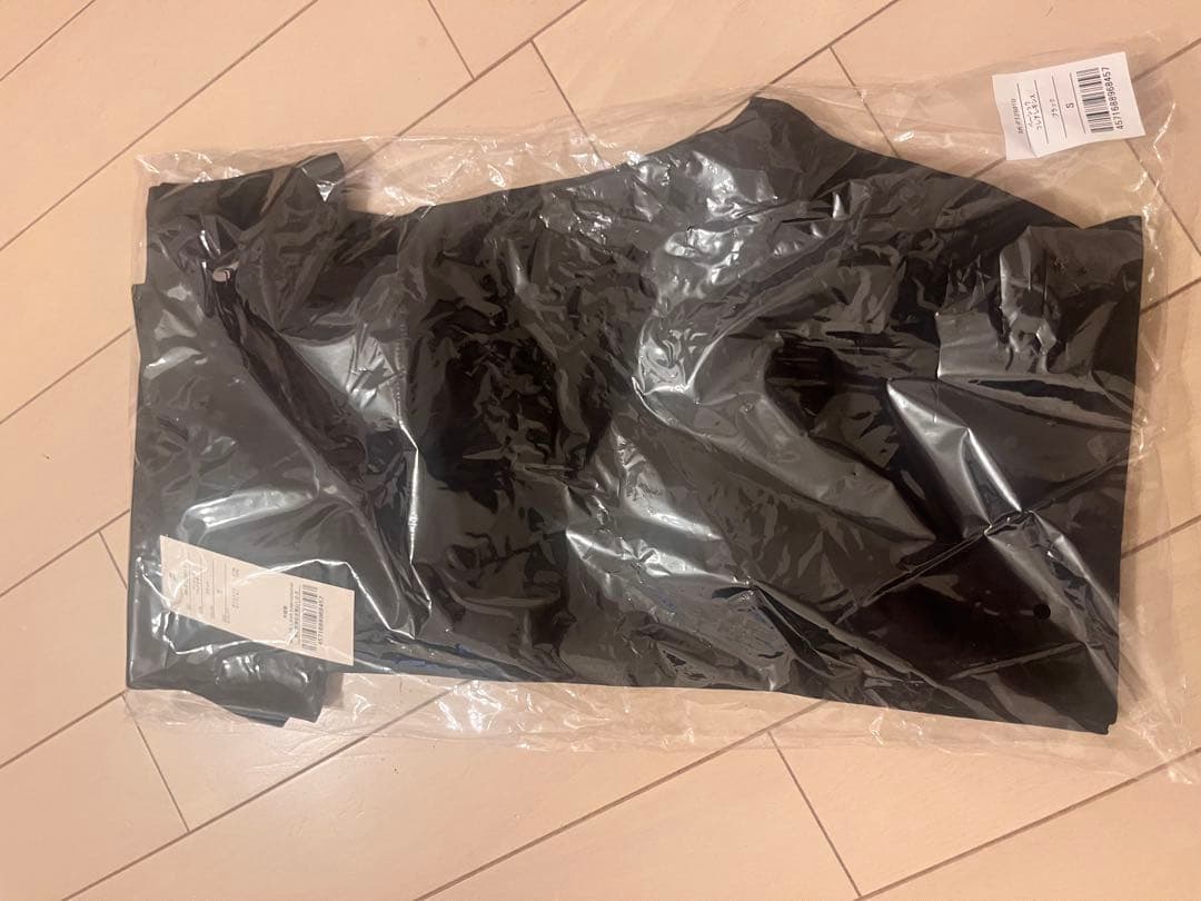 lavaヨガウェアTシャツ　Sサイズ