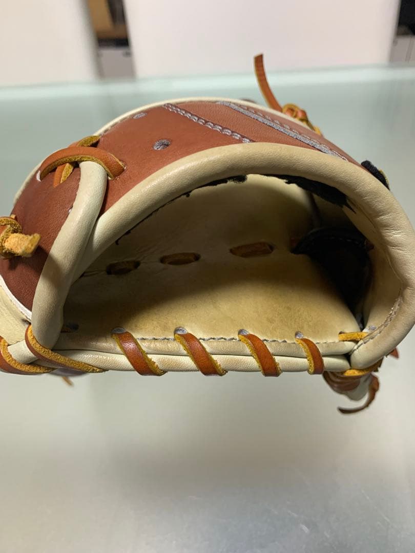 アトムズ　軟式内野用グローブ　美品