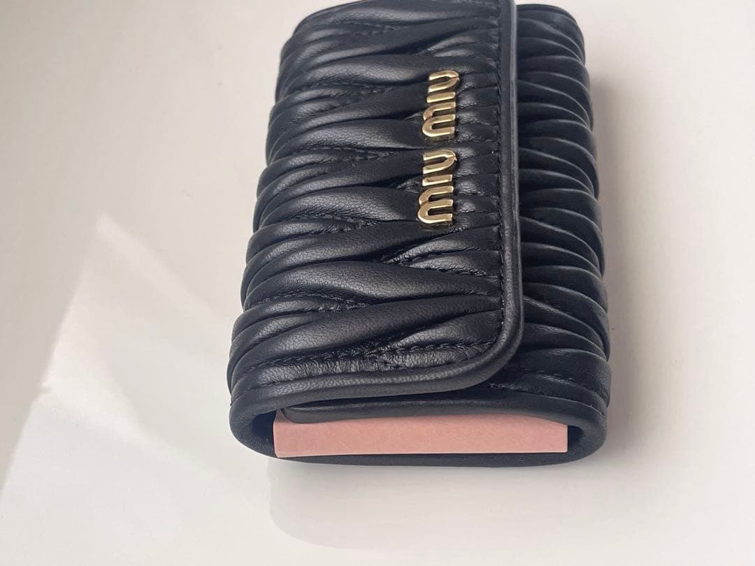 【新品未使用】MIUMIU キーケース マテラッセ 5PG222 N88