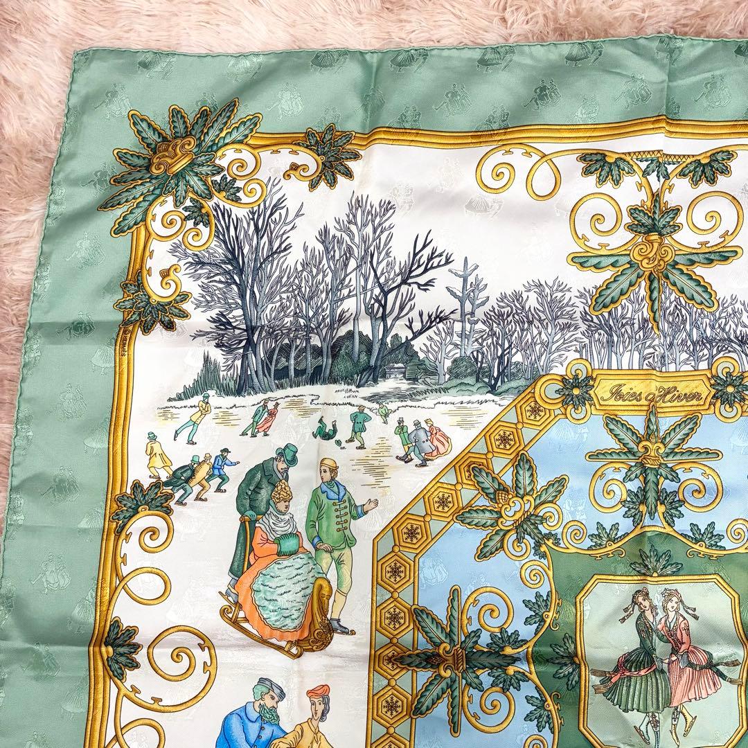 エルメス　カレ90 シルク　スカーフ　Joies d'Hiver 冬の愉しみ