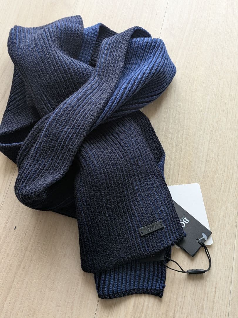 【新品未使用】HUGO BOSS ヒューゴボス ウールマフラー ネイビー