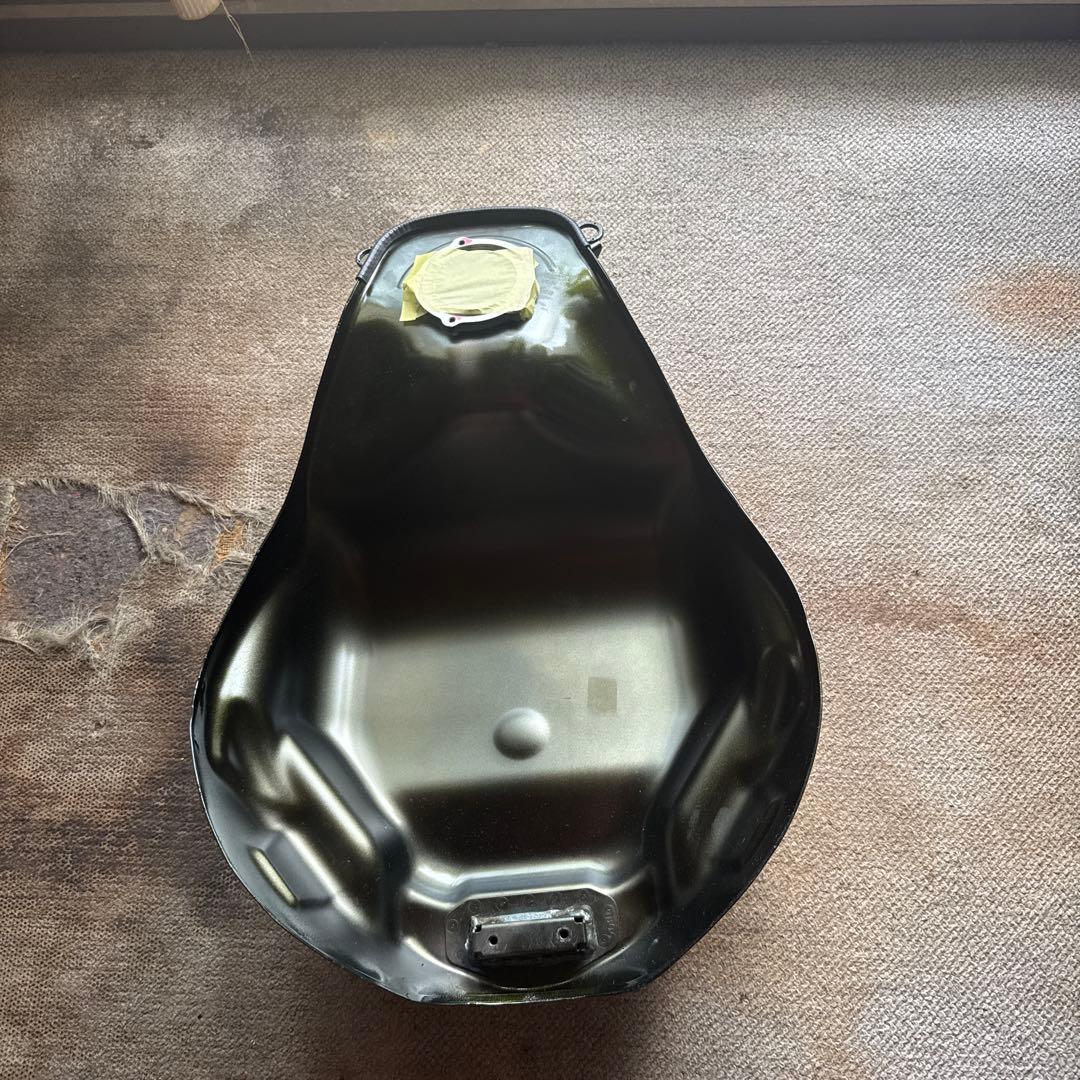 ・・・値下げしました ・・・ Z900RS外装一式（タイガー）