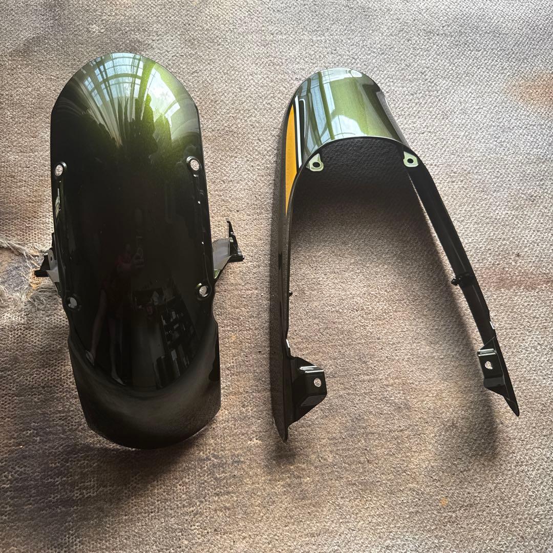 ・・・値下げしました ・・・ Z900RS外装一式（タイガー）