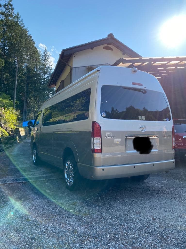 200系ハイエース 1型～7型 テールランプ シーケンシャル レッドスモーク