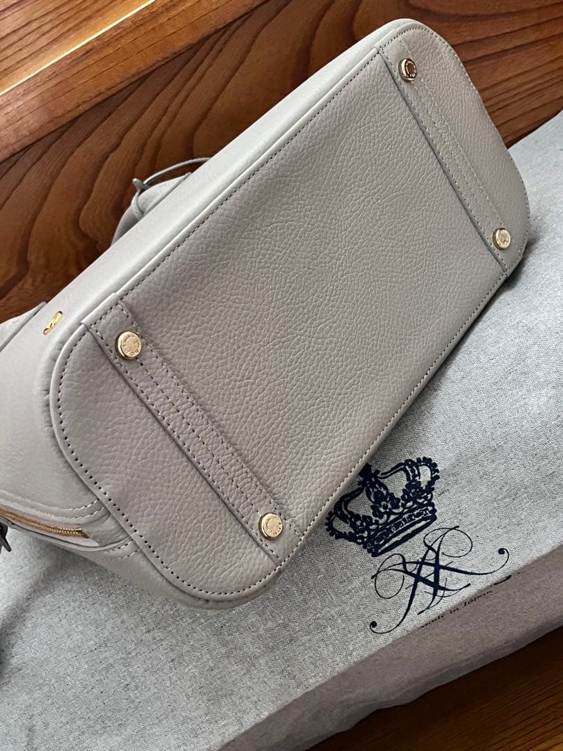 【新品同様美品】ADMJ 牛革シュリンク ラウンドボストンバッグ