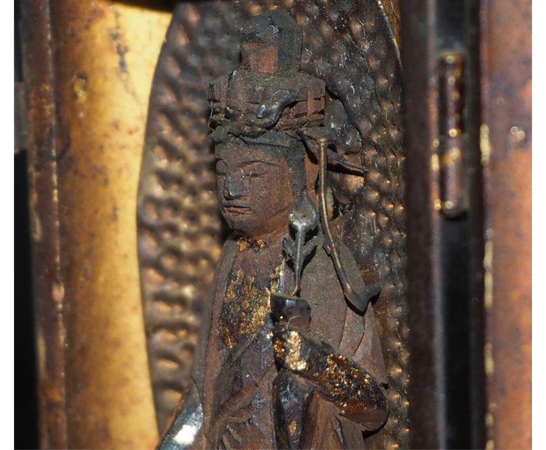 ジュン送料無料　江戸時代　大御輪寺　木彫り観音立像 厨子厨子高さ8.6ｃｍ