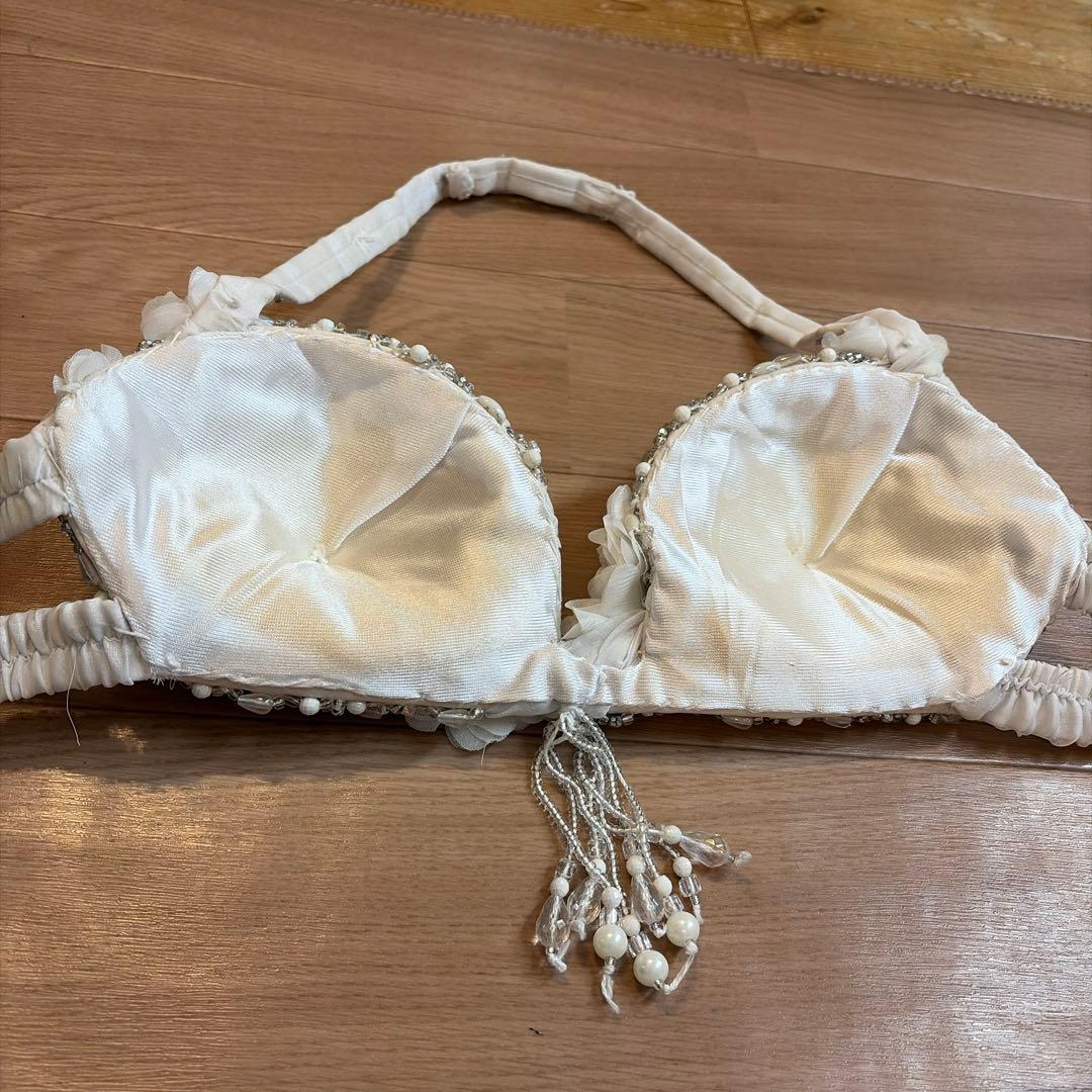 kana kana！hoydaベリーダンスセットアップ ホワイト