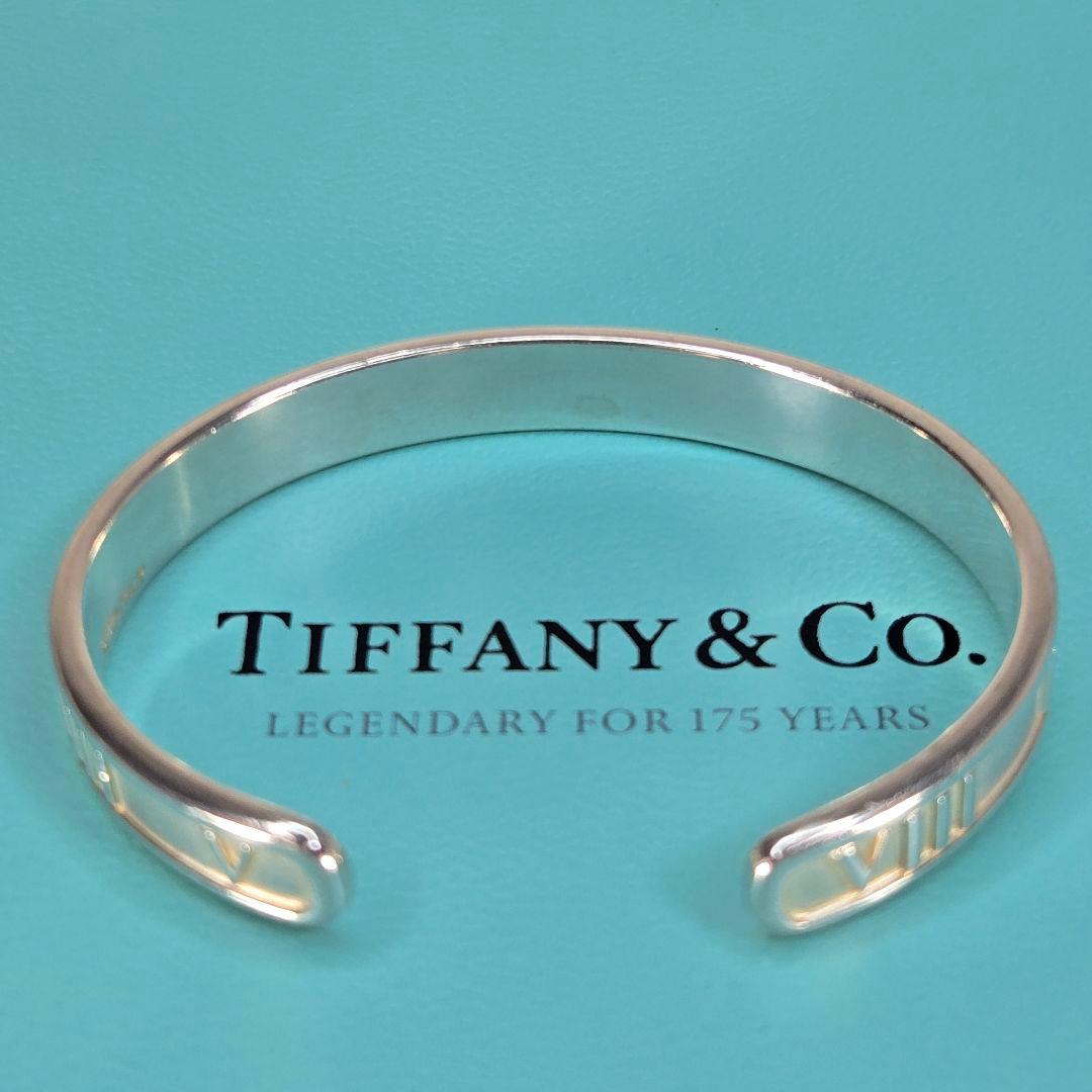 な*こ様 Tiffany & Co. シルバーバングル アトラス ブレスレット