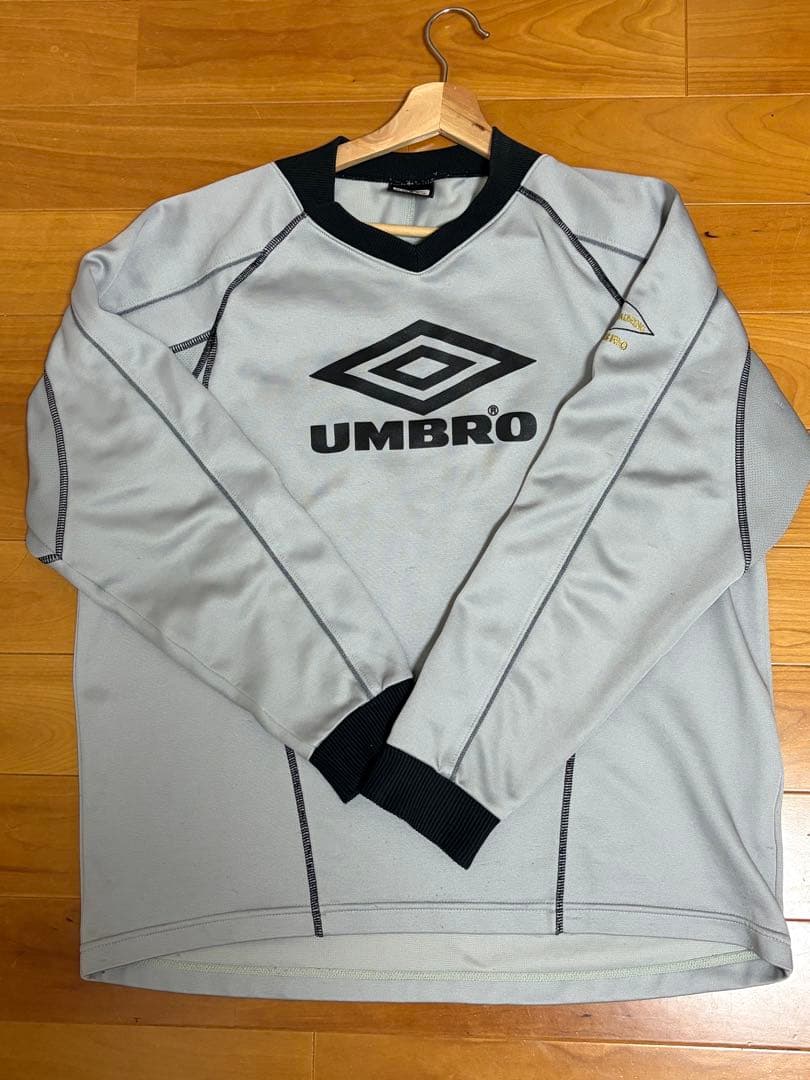 UMBRO アンブロ スウェット トレーナー グレー 長袖