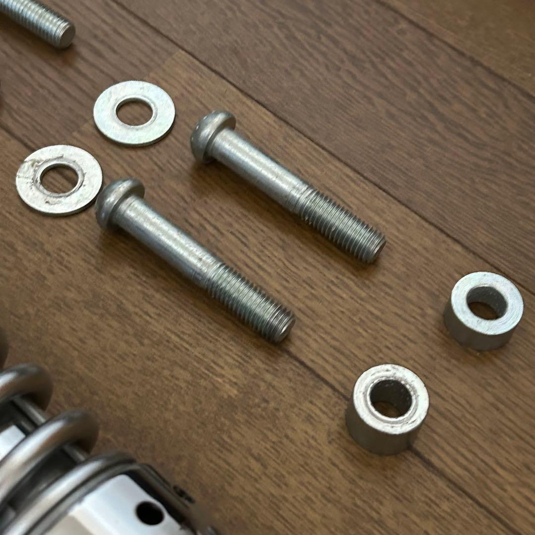 HARLEY DAVIDSON 純正リアサス ハーレー V-ROD系