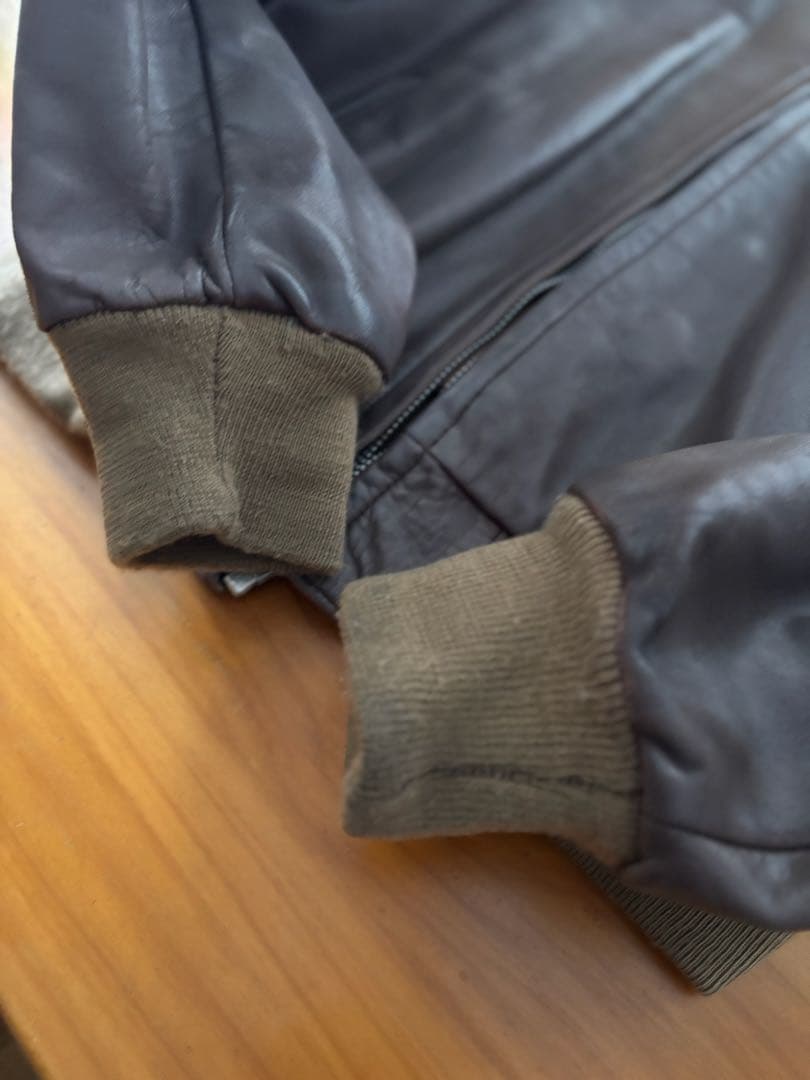 ★Schott 牛革 3L ショット(48)焦茶色