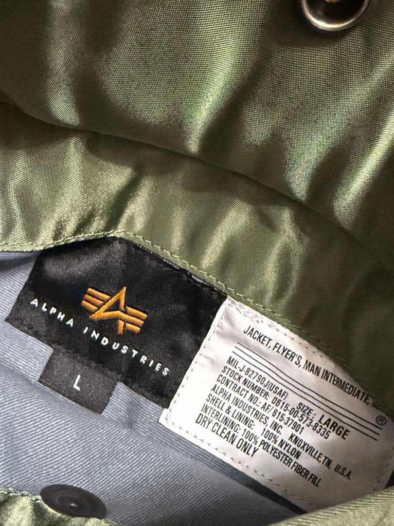 ALPHA社　MA-1フライトジャケット